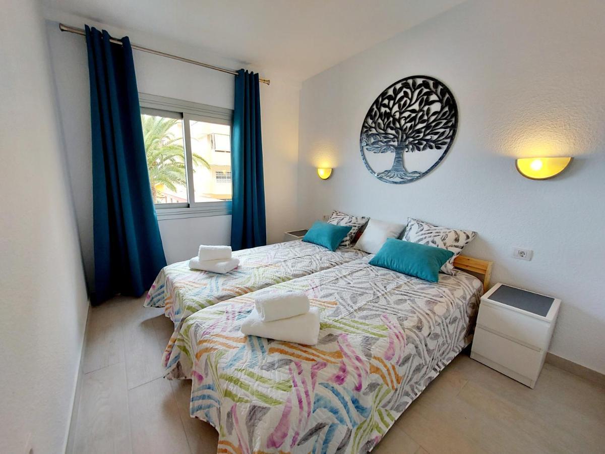 Sunny Cozy Nice Apartment Loscristianos Wifi,Pool Los Cristianos  Exterior photo